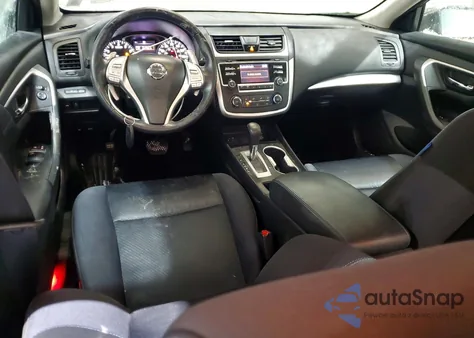 2016 Nissan Altima 2.5 z USA, uszkodzony, nr VIN 1N4AL3AP0GC267629